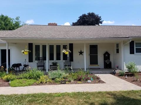 14 Circle Dr, Hatfield, MA 01038 photo 1