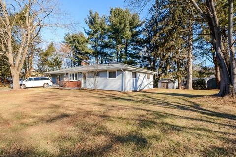 27 Lincoln St, Maynard, MA 01754 photo 3