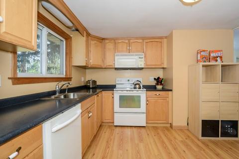 27 Lincoln St, Maynard, MA 01754 photo 7