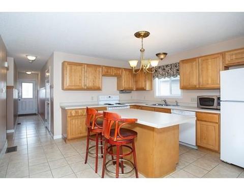 111 Rosewell St, Springfield, MA 01109 photo 2