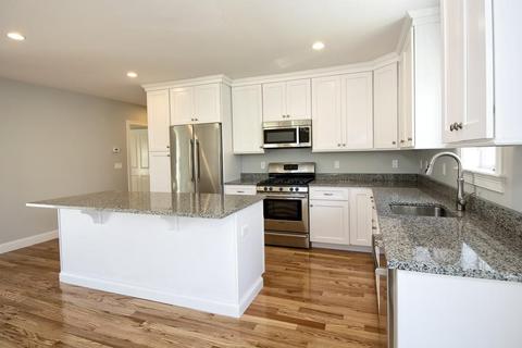 49 Cottage Ln, Mashpee, MA 02649 photo 7