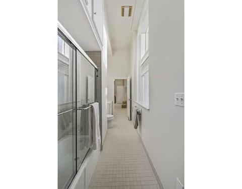 66 Haskell St #2E, Beverly, MA 01915 photo 16