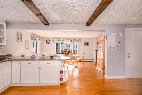 20 N Shore Ave, Danvers, MA 01923 photo 4