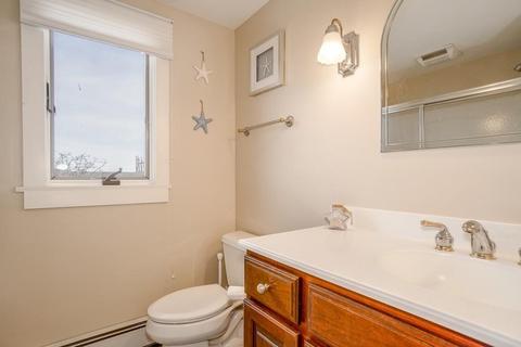 20 N Shore Ave, Danvers, MA 01923 photo 25
