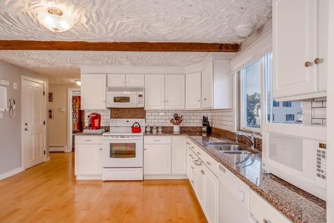 20 N Shore Ave, Danvers, MA 01923 photo 2