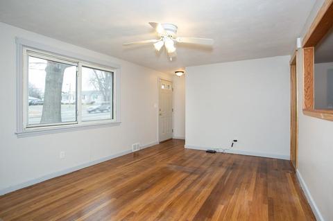 591 Plumtree Rd, Springfield, MA 01118 photo 8