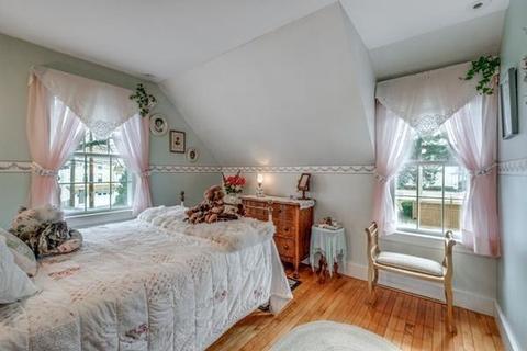 129 Bancroft Ave, Reading, MA 01867 photo 17