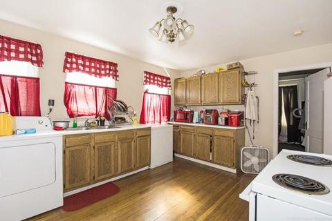 41 Brook St, Webster, MA 01570 photo 6