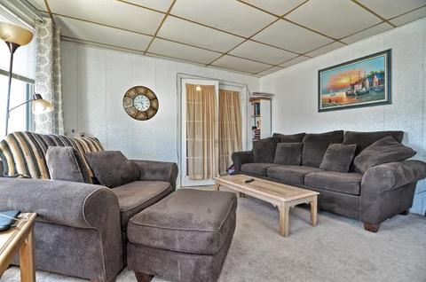 10 Commonwealth Ave, Gloucester, MA 01930 photo 4