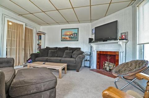10 Commonwealth Ave, Gloucester, MA 01930 photo 5