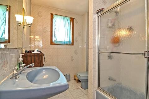 10 Commonwealth Ave, Gloucester, MA 01930 photo 8