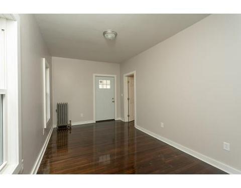 24 Ferry St, Chicopee, MA 01013 photo 8