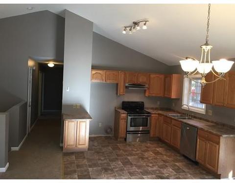584 Harvard Ave, Athol, MA 01331 photo 5