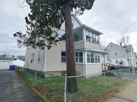 11 Langdon St, Springfield, MA 01104 photo 3