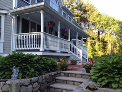 329 Central St, Rowley, MA 01969 photo 1