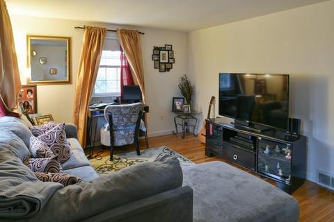 7 Champlain Rd, Salem, MA 01970 photo 5