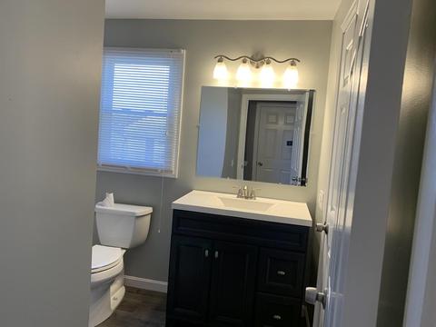 13 Ledgecrest Dr, Worcester, MA 01603 photo 10
