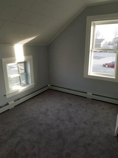 215 Raymond St, Fall River, MA 02723 photo 8