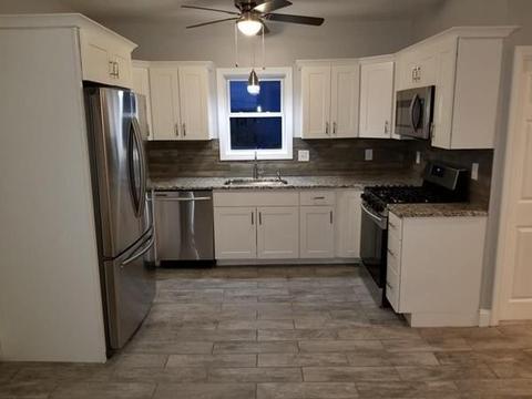 215 Raymond St, Fall River, MA 02723 photo 1