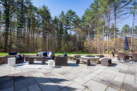 3 Gardner Ter, Hingham, MA 02043 photo 4