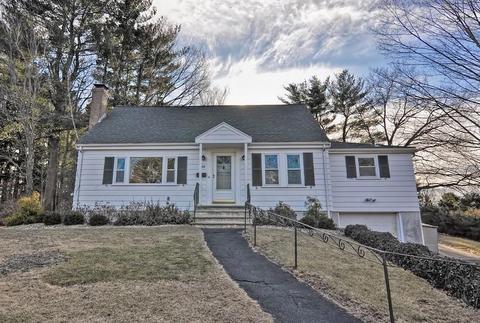 20 Mark Ave, Reading, MA 01867 photo 2