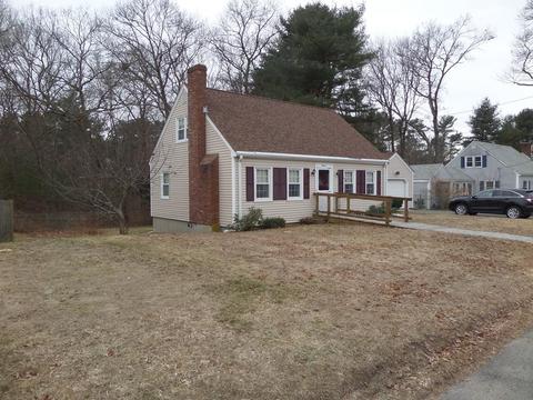 11 Blackman Rd, Canton, MA 02021 photo 2