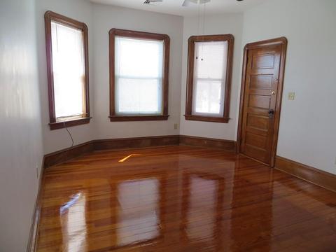 22 Shove St, Fall River, MA 02724 photo 4