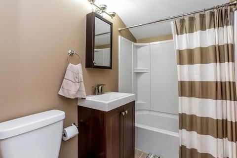 83 Tulsa St, Springfield, MA 01118 photo 17