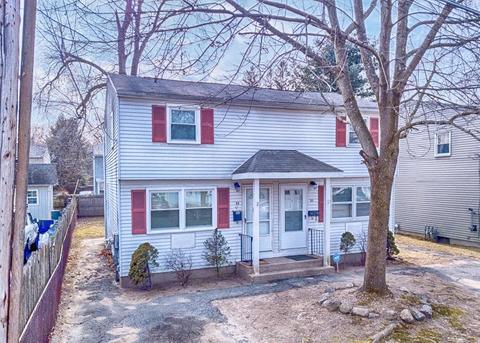 83 Tulsa St, Springfield, MA 01118 photo 3