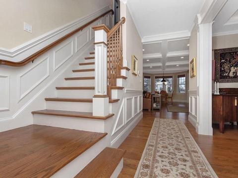 169 Laurel Dr, Needham, MA 02492 photo 2