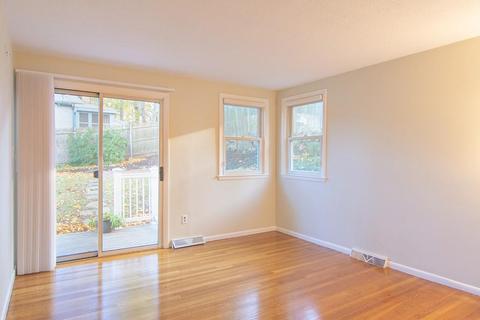 103 Jersey St, Marblehead, MA 01945 photo 10