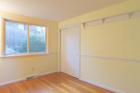 103 Jersey St, Marblehead, MA 01945 photo 11
