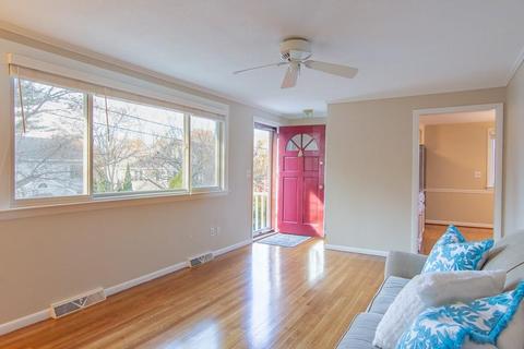 103 Jersey St, Marblehead, MA 01945 photo 3