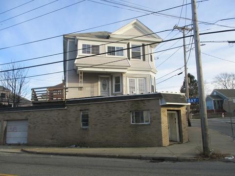 24 Globe St, Fall River, MA 02724 photo 2