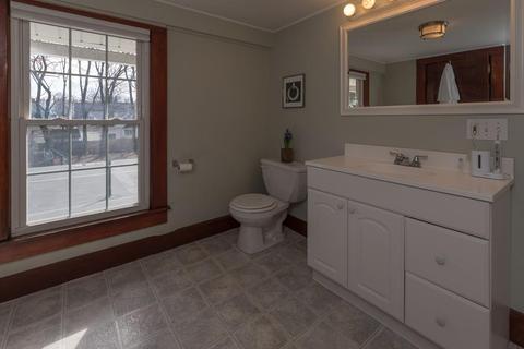 8 Middle, Northampton, MA 01062 photo 18