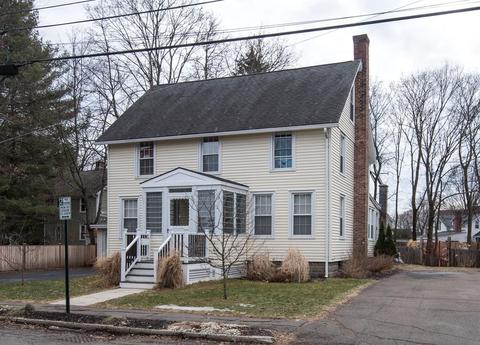8 Middle, Northampton, MA 01062 photo 1