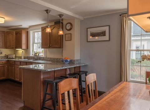 8 Middle, Northampton, MA 01062 photo 11