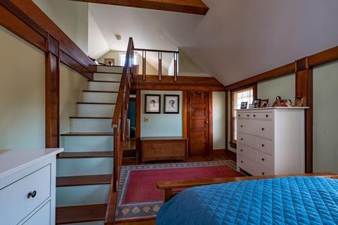 8 Middle, Northampton, MA 01062 photo 21