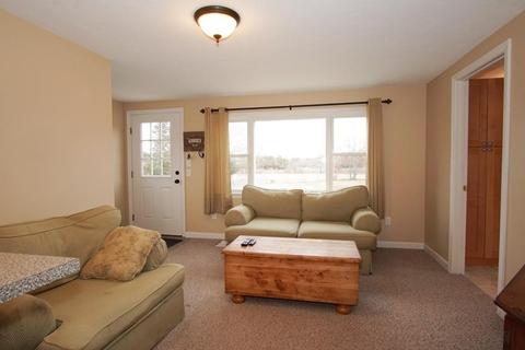 17 Cherry St, Wareham, MA 02571 photo 8