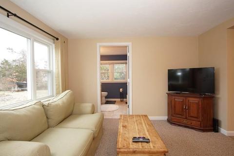 17 Cherry St, Wareham, MA 02571 photo 9