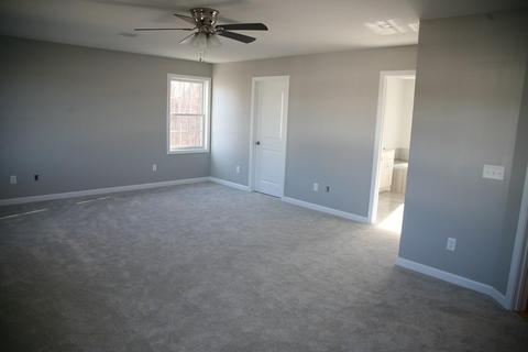 218 Naismith St, Springfield, MA 01104 photo 19