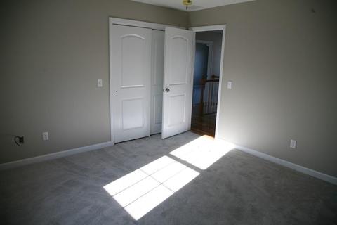 218 Naismith St, Springfield, MA 01104 photo 13