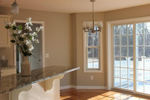 218 Naismith St, Springfield, MA 01104 photo 5
