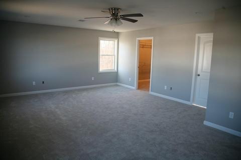 218 Naismith St, Springfield, MA 01104 photo 20