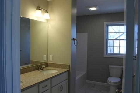 218 Naismith St, Springfield, MA 01104 photo 25