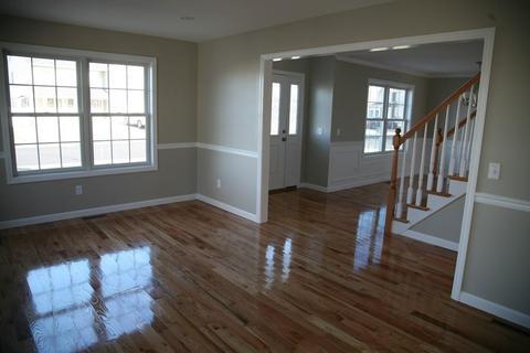 218 Naismith St, Springfield, MA 01104 photo 9