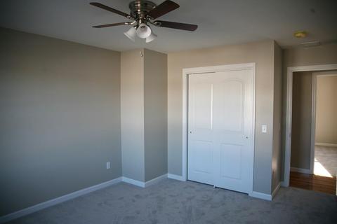 218 Naismith St, Springfield, MA 01104 photo 17