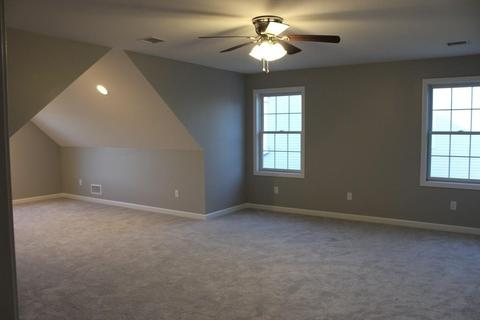 224 Naismith St, Springfield, MA 01104 photo 15