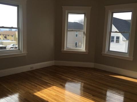 46 Everard St, Worcester, MA 01605 photo 9