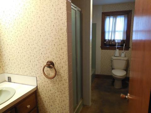 135 Main St, Easthampton, MA 01027 photo 14
